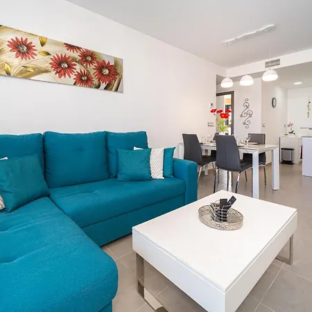 Cocoon Apartment *